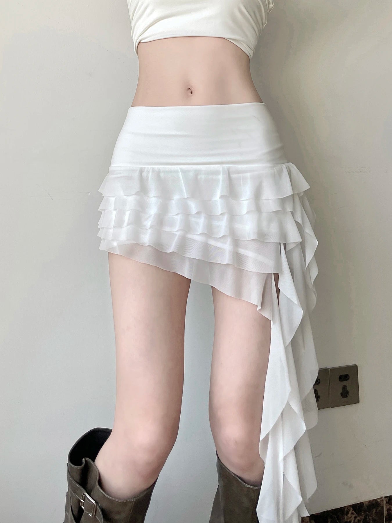 Women's Ruffle Asymmetrical Mesh Skirt Elegant Low Waist Tiered Layer Ribbon Mini Skirt Ladies Summer Bottoms Y2k Downtown Girl