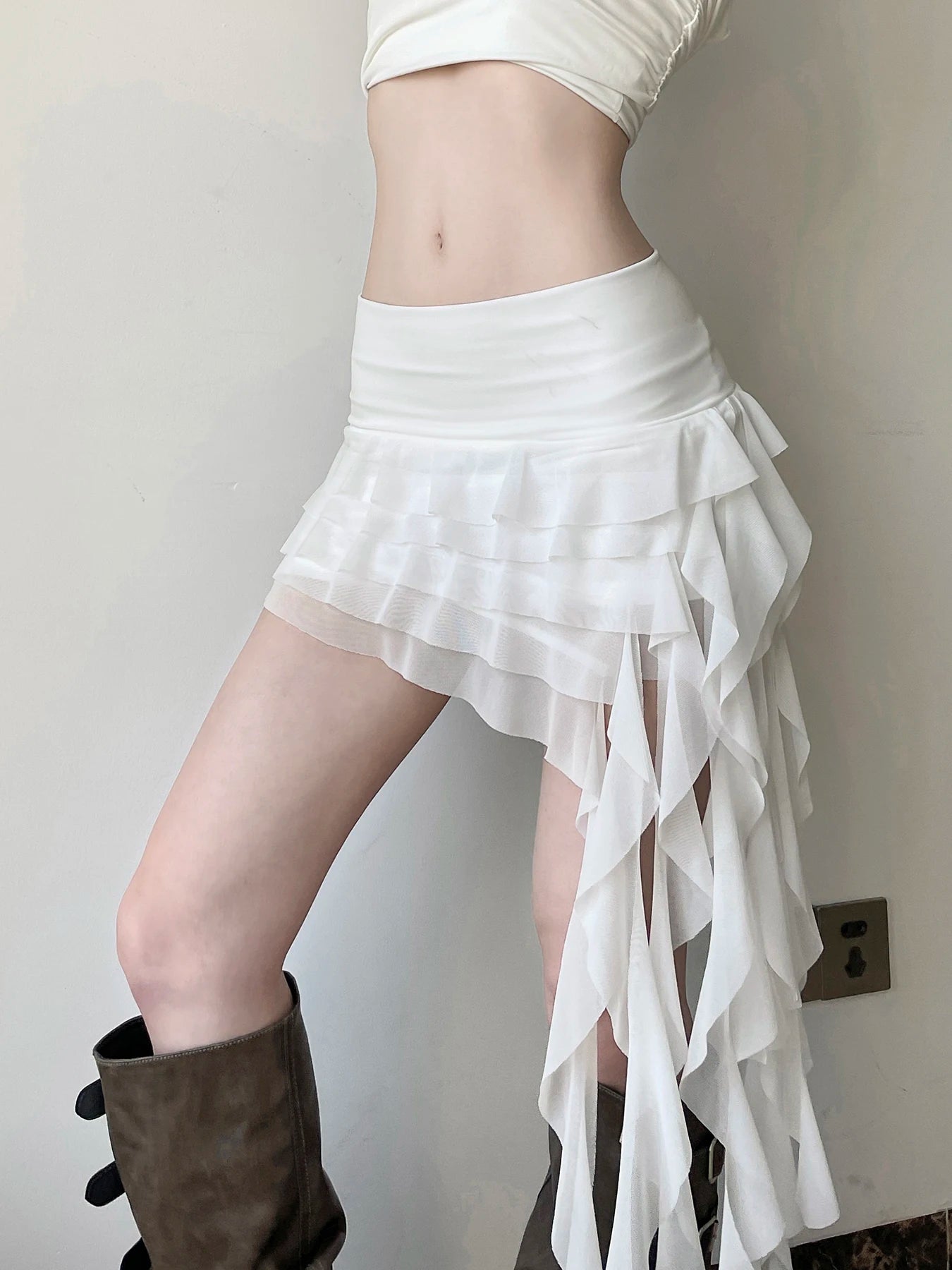 Women's Ruffle Asymmetrical Mesh Skirt Elegant Low Waist Tiered Layer Ribbon Mini Skirt Ladies Summer Bottoms Y2k Downtown Girl