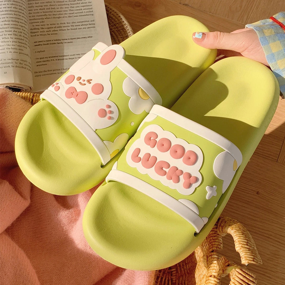 Thick Sole Women Slippers Personality Animals Design Slides Bathroom Beach Indoor Sandals Summer Couple Shoes
