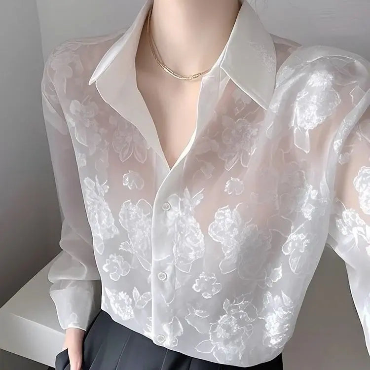 Sun-protective women's shirt, summer blouse, uniquely beautiful and stylish design, French-style top