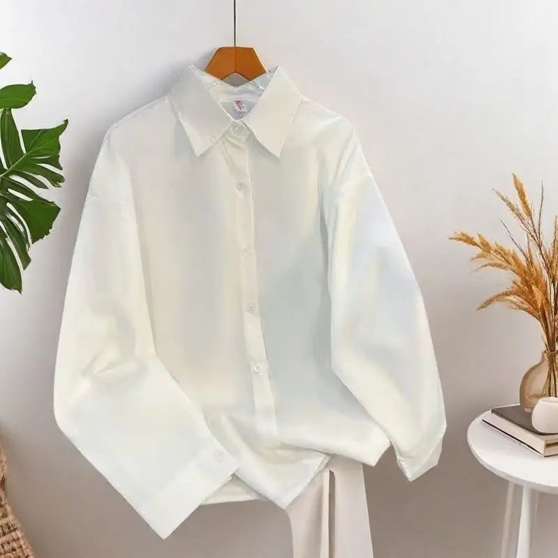 Sun-protective women's shirt, summer blouse, uniquely beautiful and stylish design, French-style top