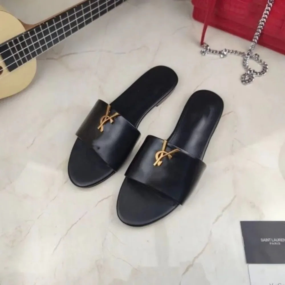 New Internet Celebrity Embroidered Slippers for Women Wearing Sheepskin Printed Alphabet Beach Leisure Internet Celebrity