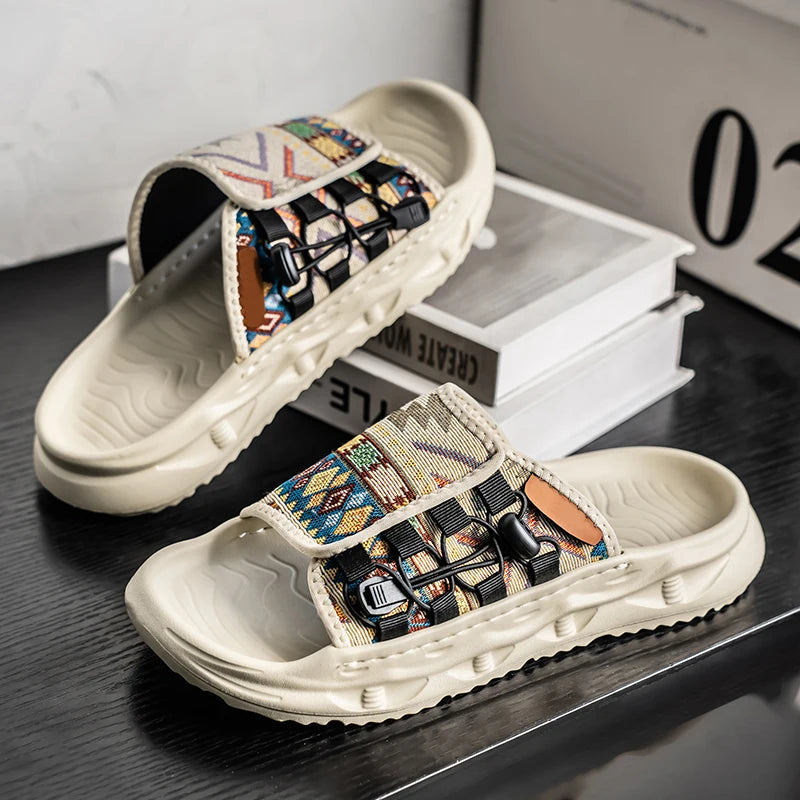 Men's fashion slippers summer soft-soled non-slip outdoor beach shoes casual slippers youth Joker tide sandals walking slippers