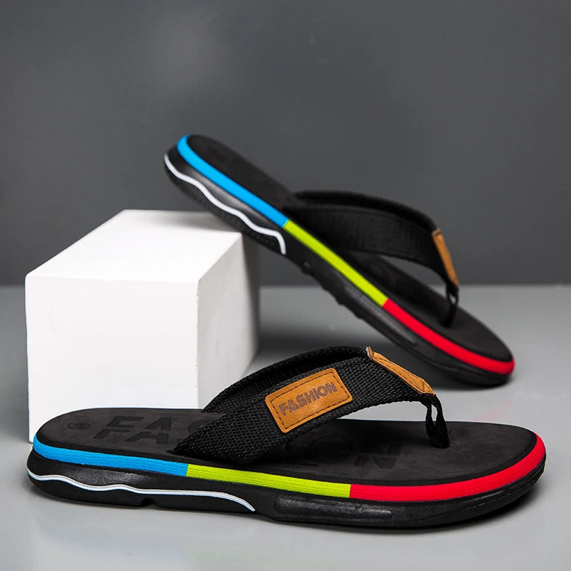 Hot Sale Men's Summer Flip-Flops Comfortable Non-Slip Black Man Slippers Outdoor Beach Slides Men Flat Slippers pantuflas hombre