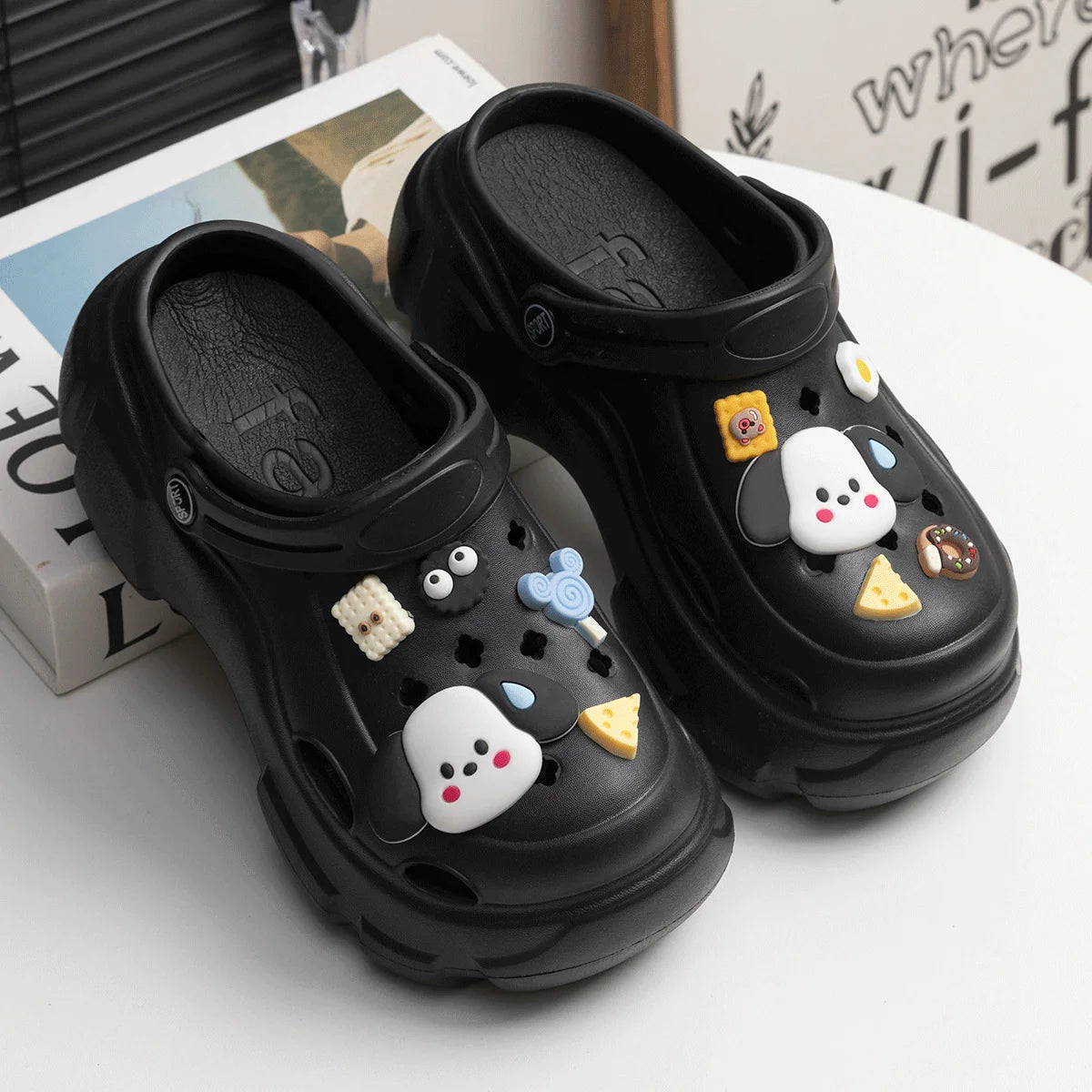 Thick Bottom Women Cave Shoes Heightened Platform Beach Sandals Fashion Comfortable Indoor Outdoor Slippers