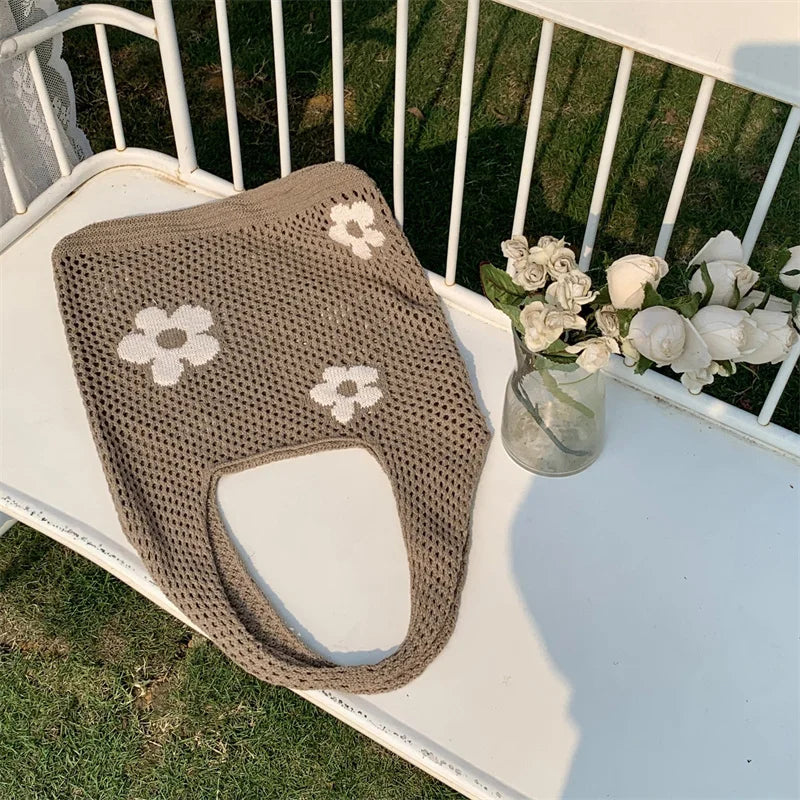 Ins Fashion Sweet Flower Knitted Hollow Tote Bag Large Capacity Shopping Bag Ladies Simple Retro Shoulder Bag Handbag for Women