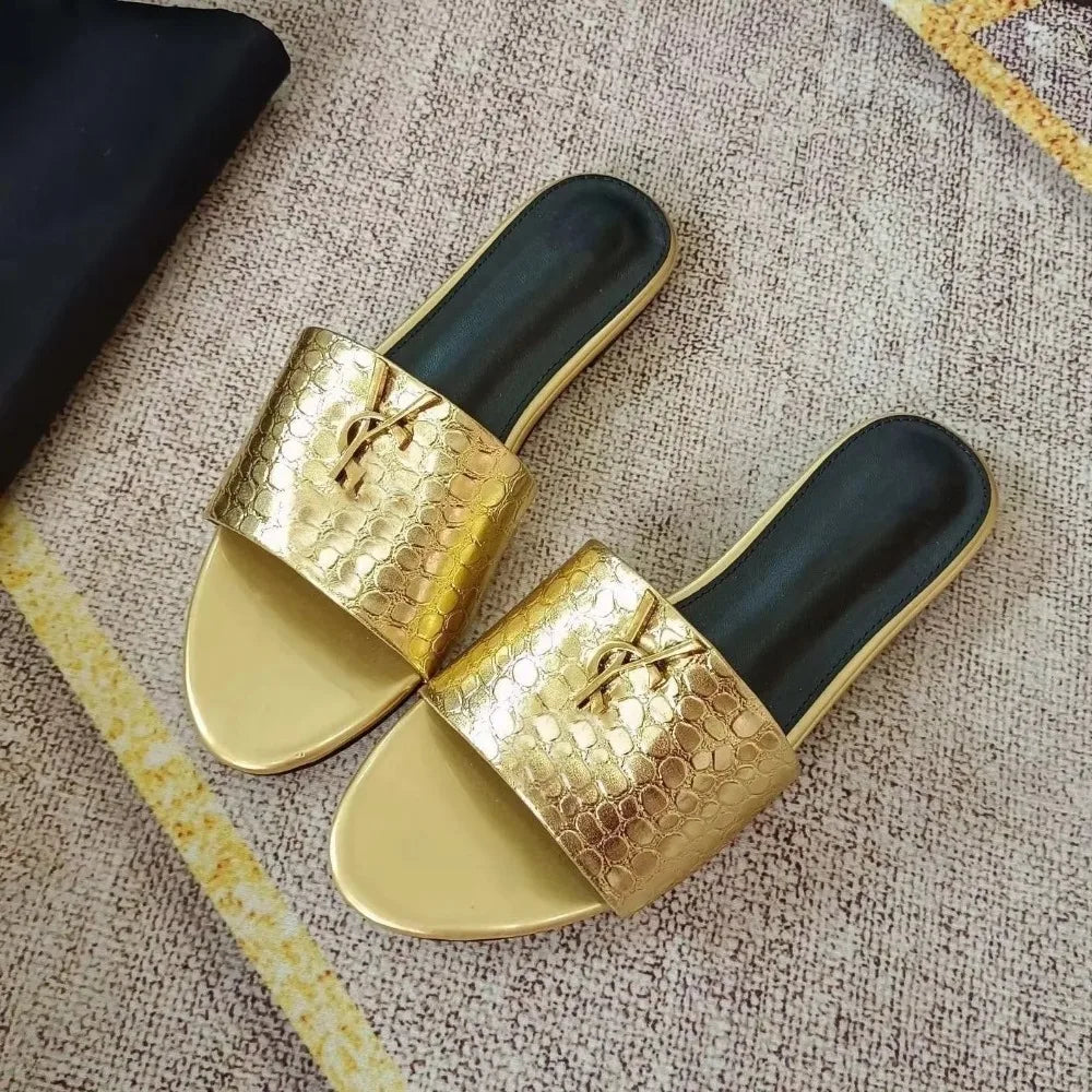 New Internet Celebrity Embroidered Slippers for Women Wearing Sheepskin Printed Alphabet Beach Leisure Internet Celebrity