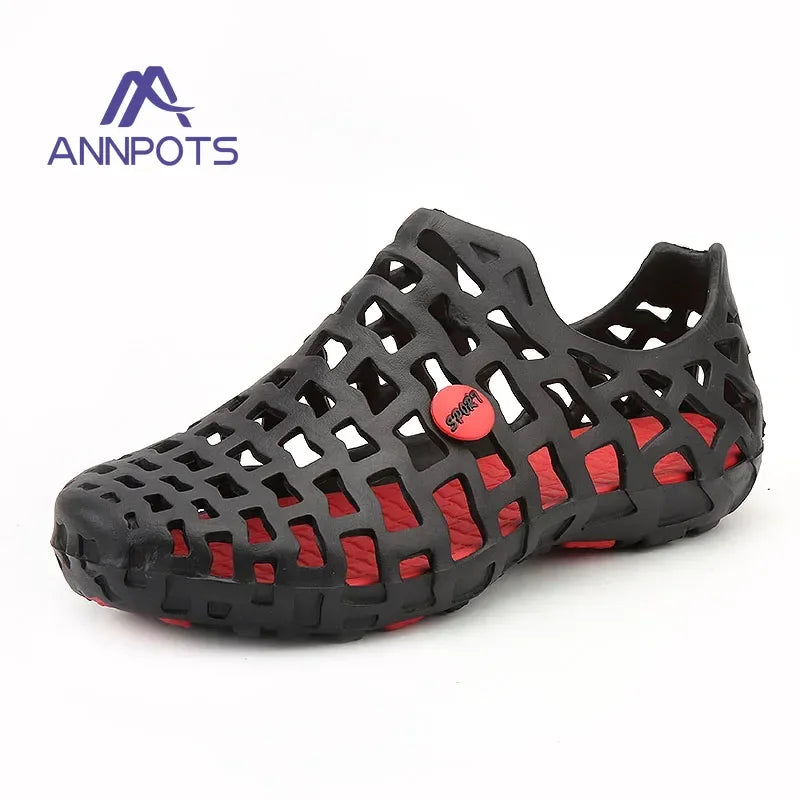 New Summer Water Shoes Men Breathble Hollow Beach Sandals Upstream Aqua Shoes Women Quick Dry River Sea Slippers Diving Swimming