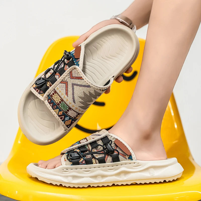 Men's fashion slippers summer soft-soled non-slip outdoor beach shoes casual slippers youth Joker tide sandals walking slippers