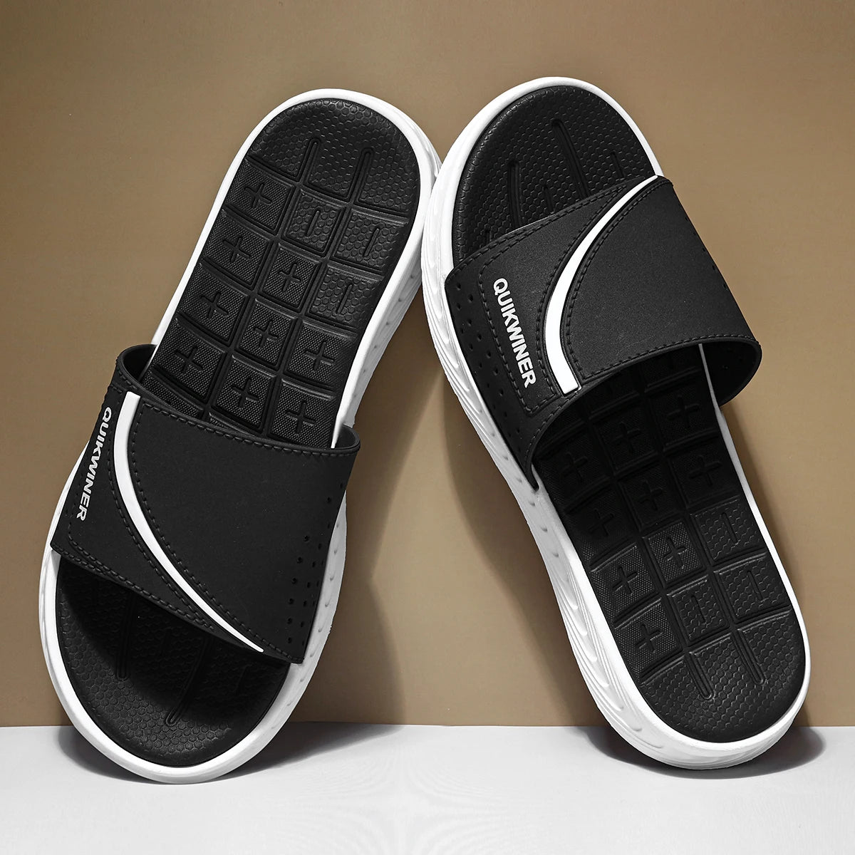 Summer Men's Slippers EVA Non-slip Wear-resistant Beach Shoes for Home Ultra-light Thick Sole Comfortable Outside Sports Sandals